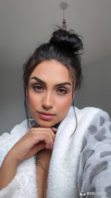 Luiza Brazilian (Foto)