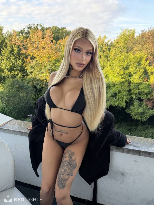 Emilly Dubois (Foto)