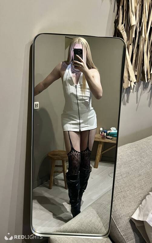 Sara (Foto)