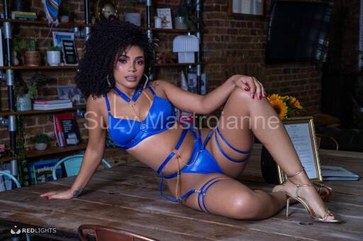 Suzy Mastroianne (Foto)