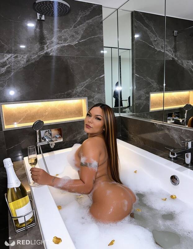 Júlia (Foto)