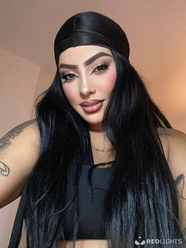 Karoline Brasiliense (Foto)