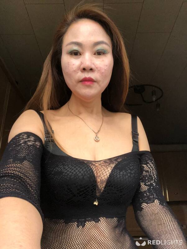 Ni (Foto)