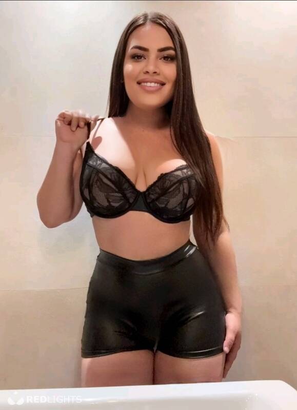 New Cristina full services without condom (Foto)