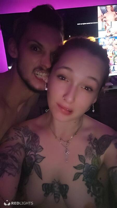 RedlipsXskinnyboy (Foto)