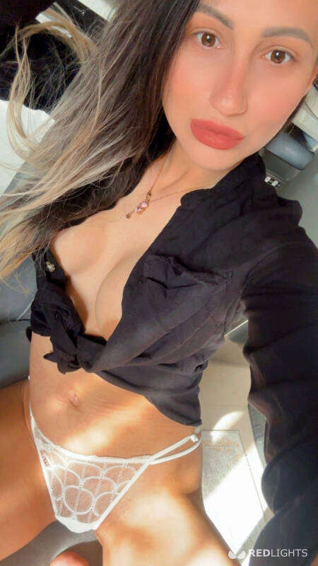 Andreea Mihaela (Foto)