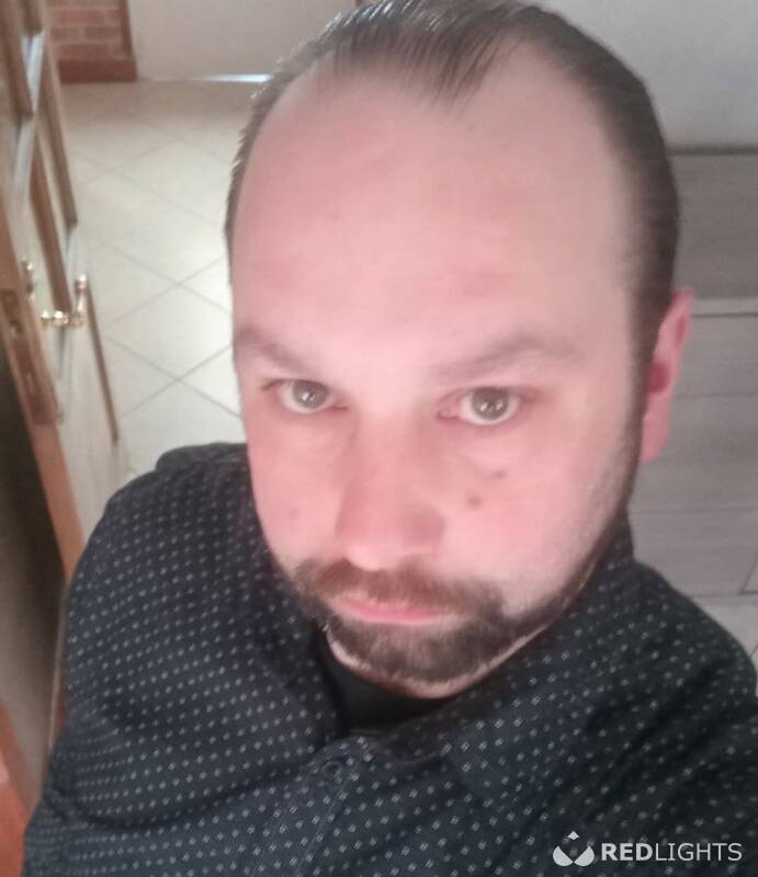 Man verwend vrouwen 40+ (Foto)