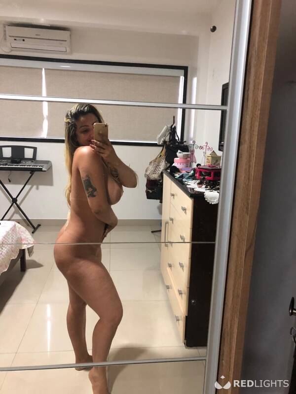 Flavia brasil (Foto)