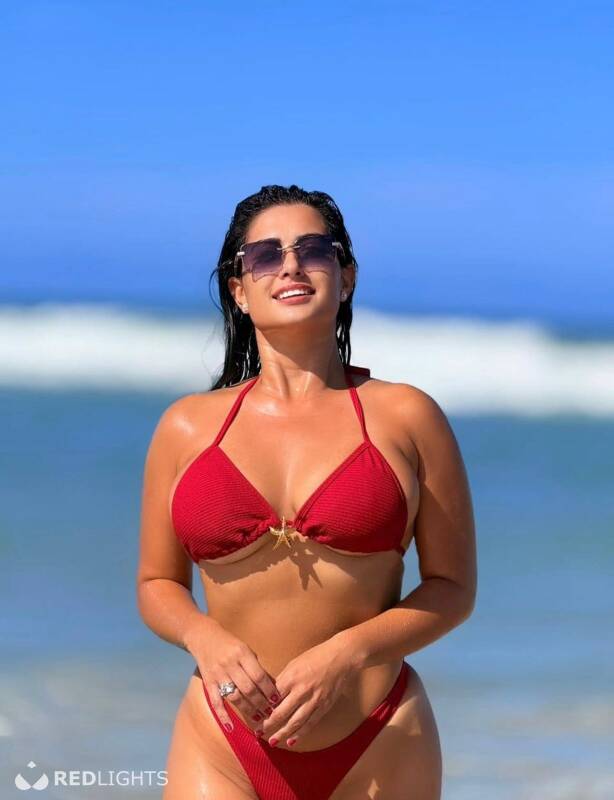 Nicolly (Foto)