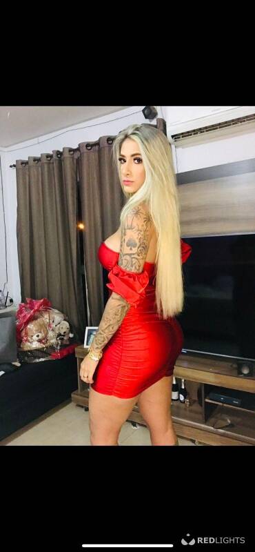 Larissa (Foto)