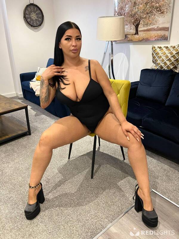 ANNA (Foto)