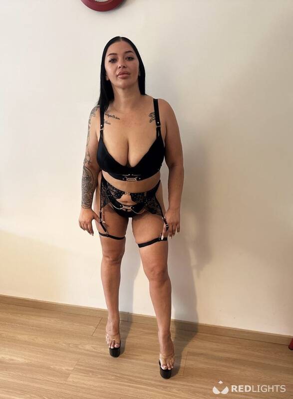ANNA (Foto)