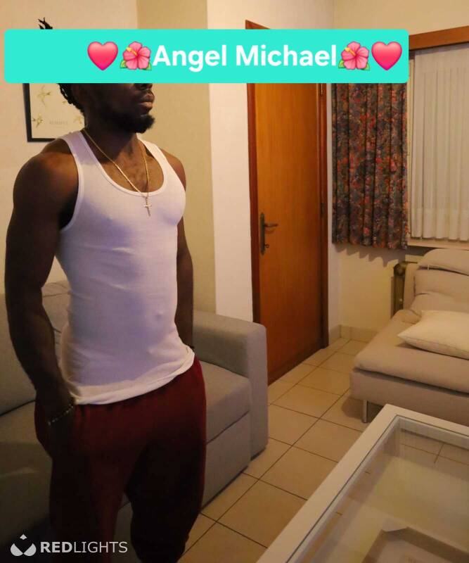 Angel Michael (Foto)