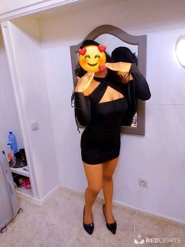Scarlet (Foto)