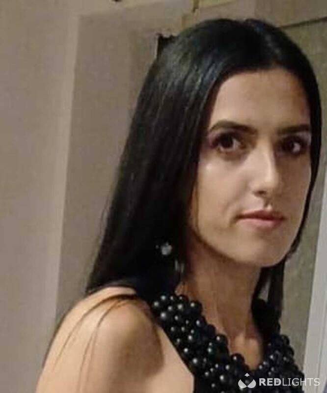ELLA (Foto)