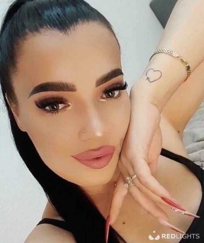 Alinna (Foto)