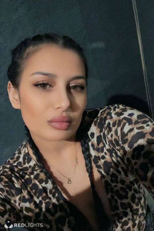 Ioni?? Ilie Alina Cristina (Foto)