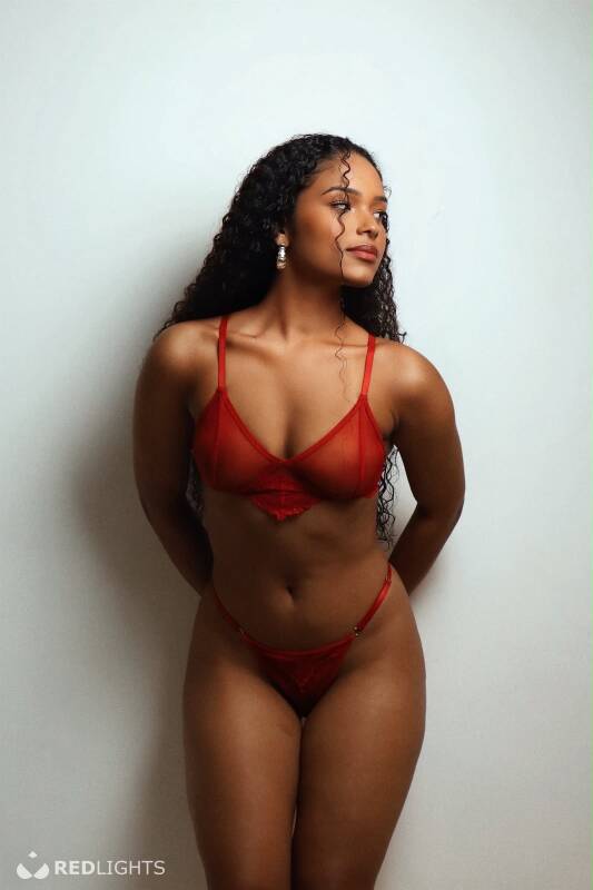 Sara (Foto)