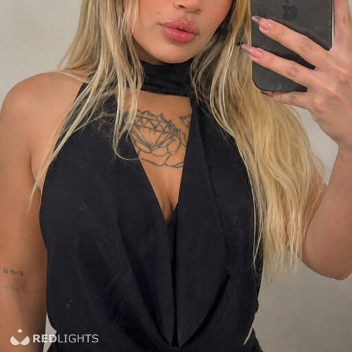 Nanda Latina (Foto)