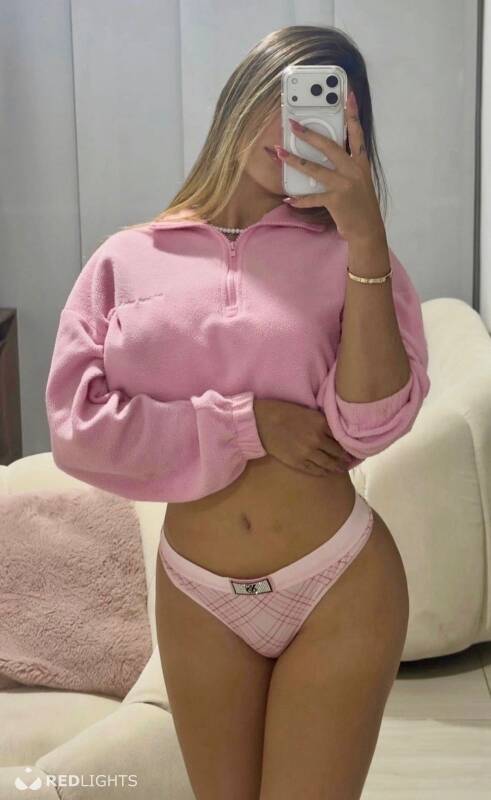 Nanda Brazilian (Foto)