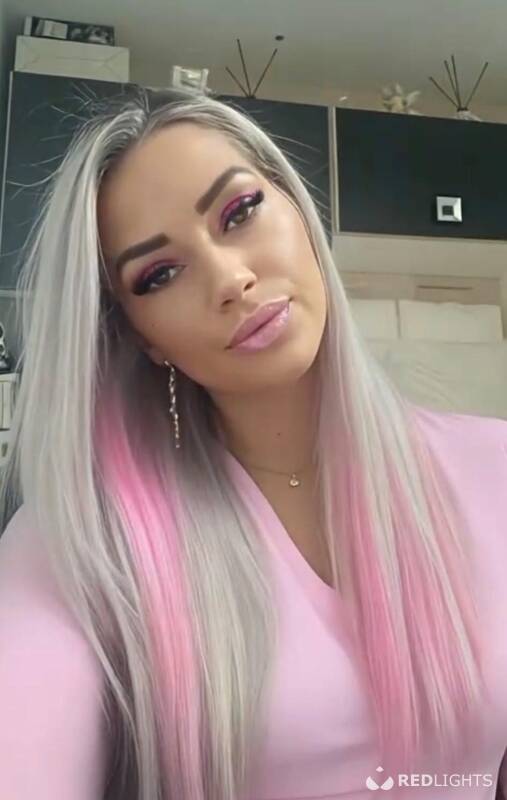 Iasmina (Foto)