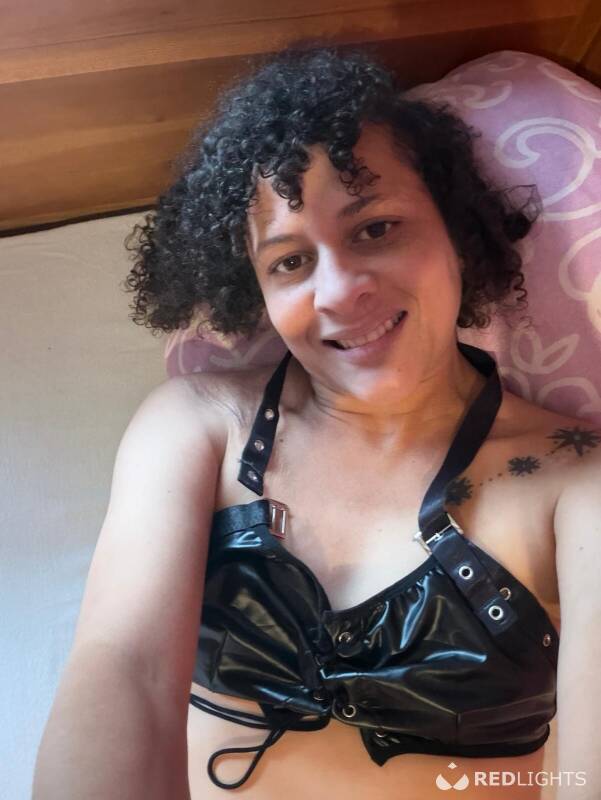 Ana (Foto)