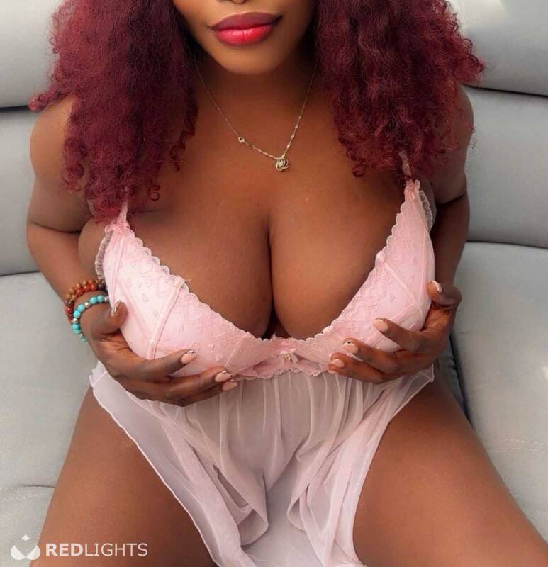 Tina (Foto)