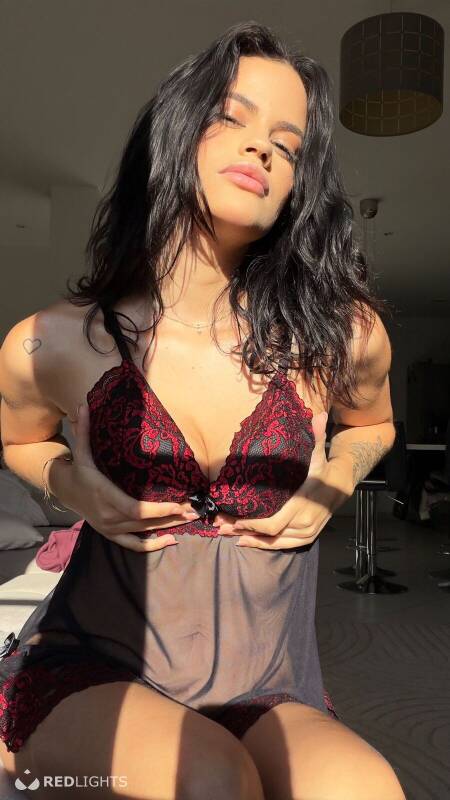 Emy (Foto)