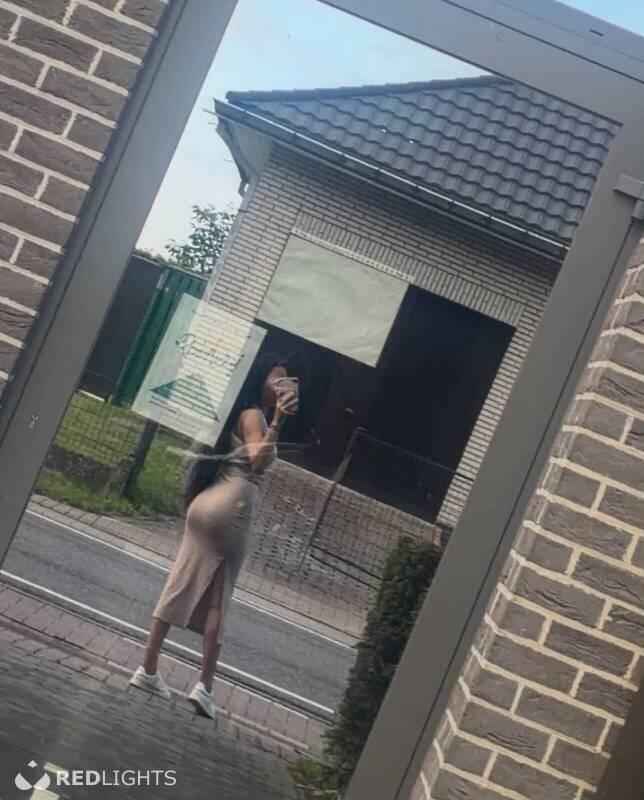 Simona (Foto)