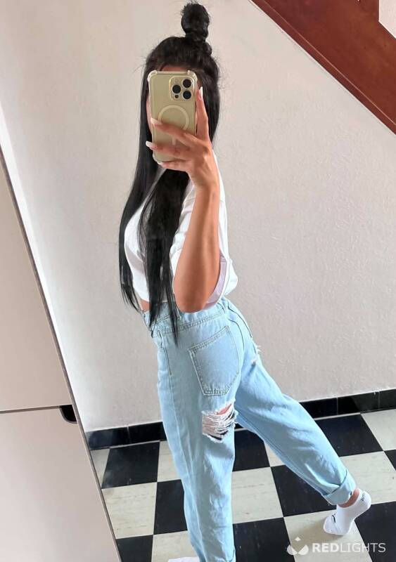 Amna (Foto)