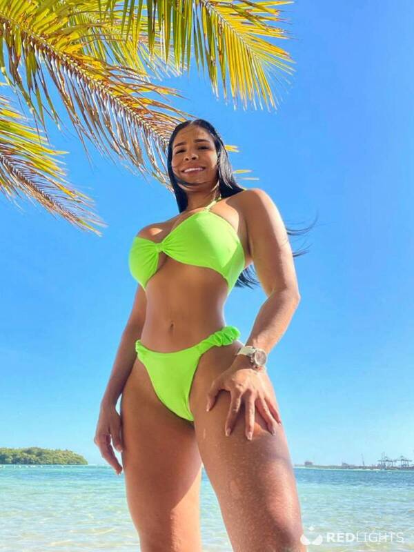 Sofia Sensual Sexy Colombiana (Foto)