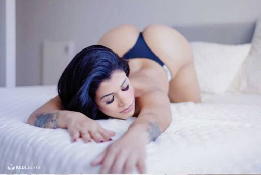 Lara (Foto)