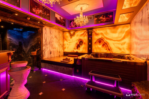 Yu&Mi Erotic massages (Foto)