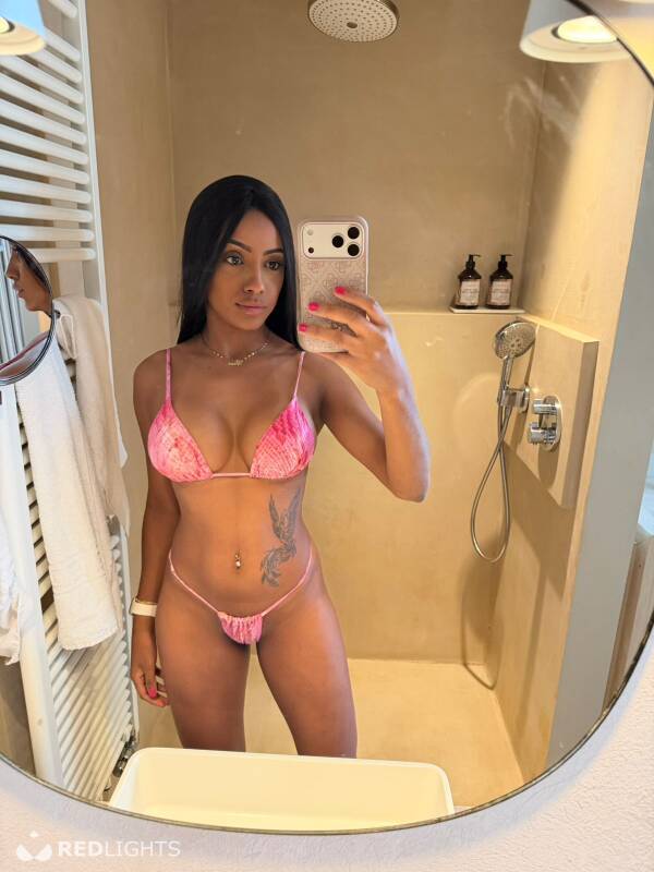 Nikole (Foto)