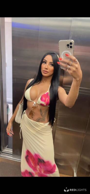Nikole (Foto)