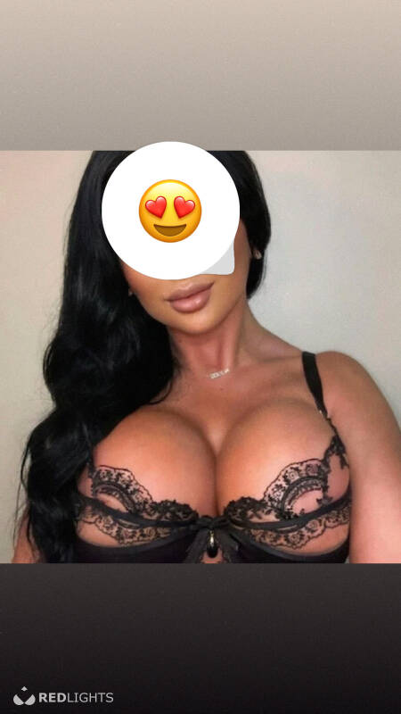 Ylona (Foto)