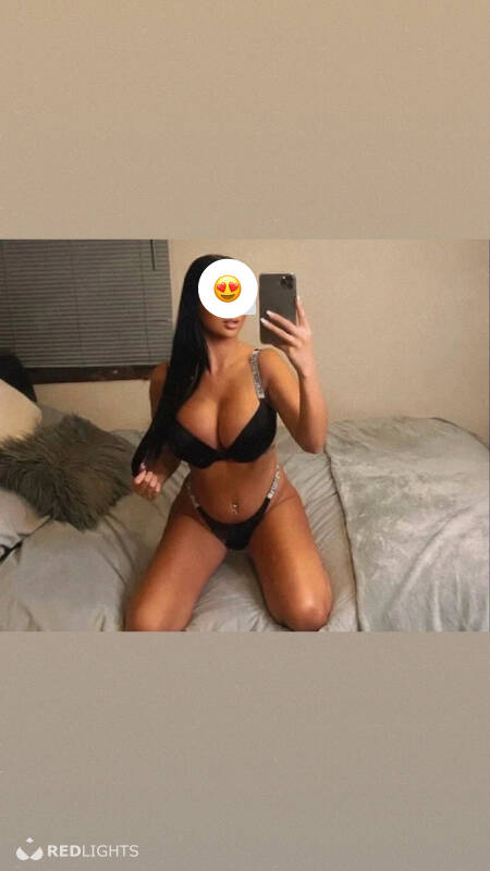 Ylona (Foto)