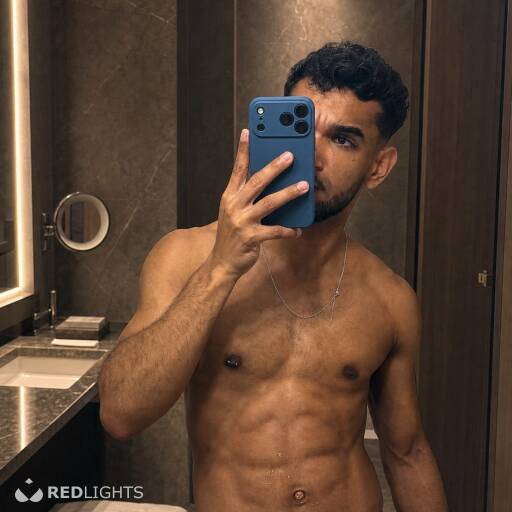 Tony (Foto)