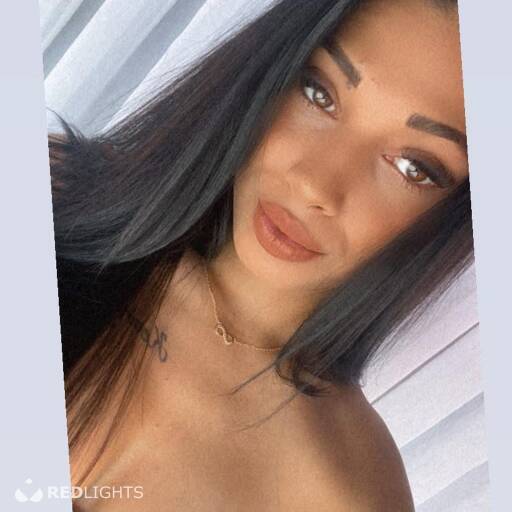 Ariana (Foto)