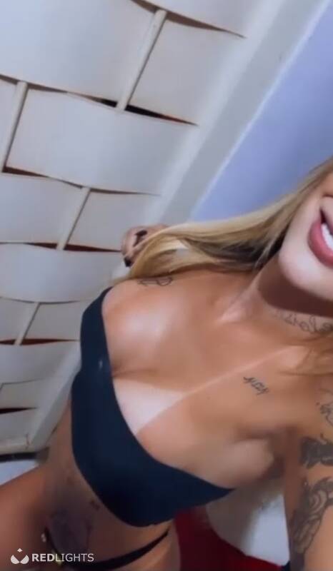 Stella Mello (Foto)