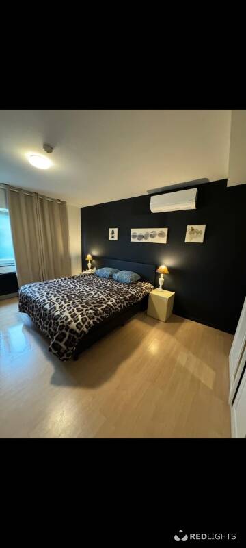 Logies 355 (Foto)
