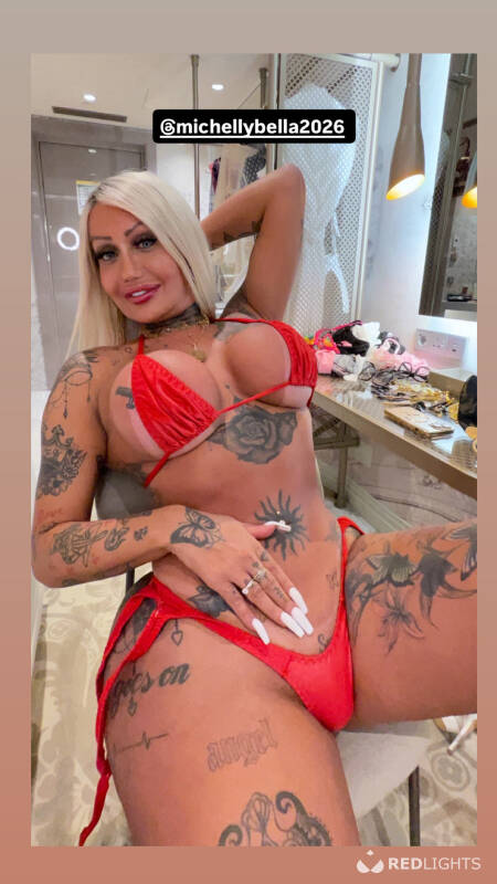 MICHELLY BELLA SEXY (Foto)
