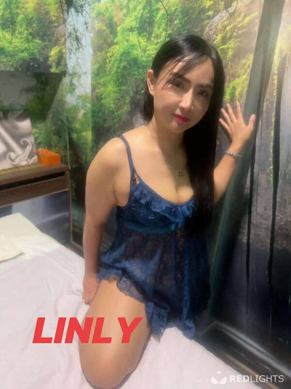 --  L I N L Y   -- (Foto)