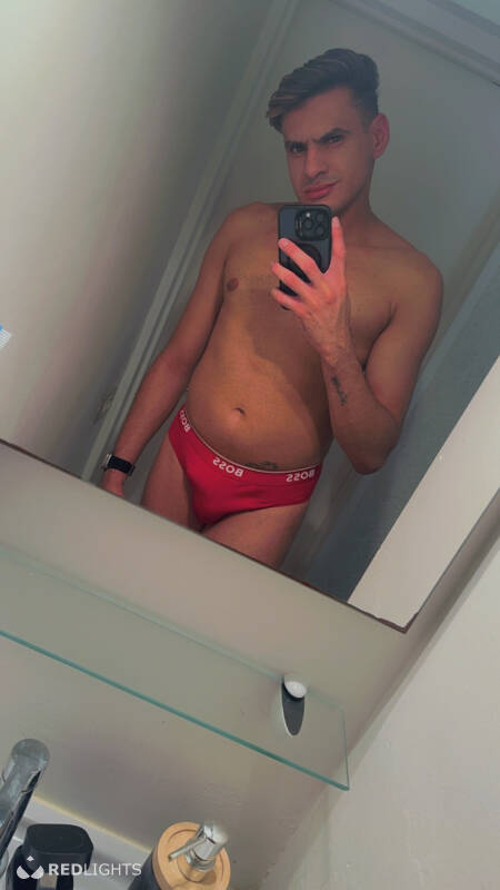 Rafael latino (Foto)