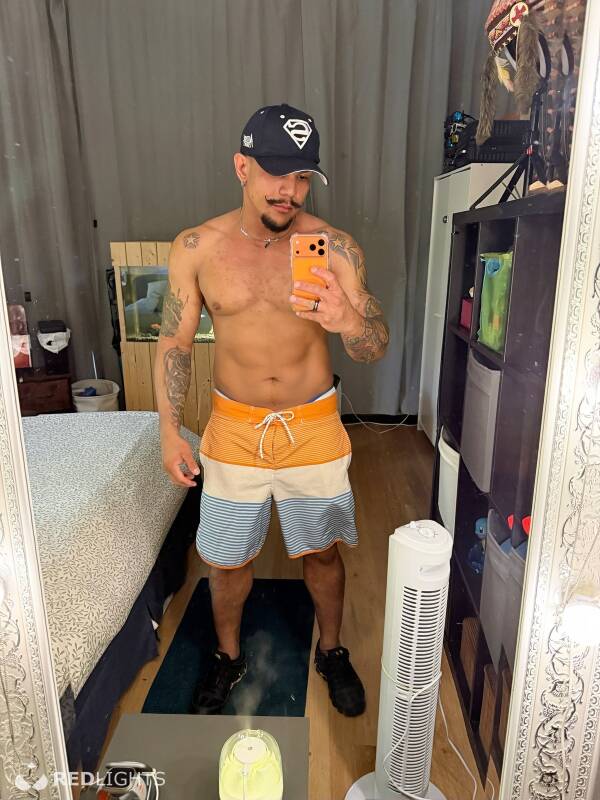 Taylor O (Foto)