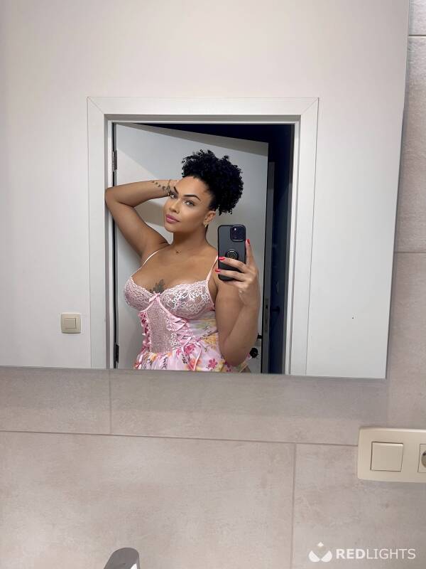 JUJU DOLL LAST DAYS (Foto)