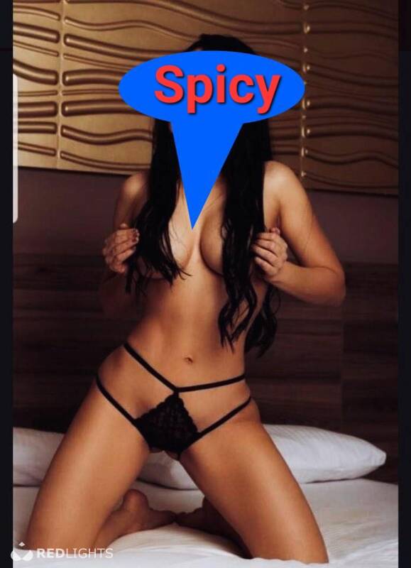 SPICY new girl (Foto)