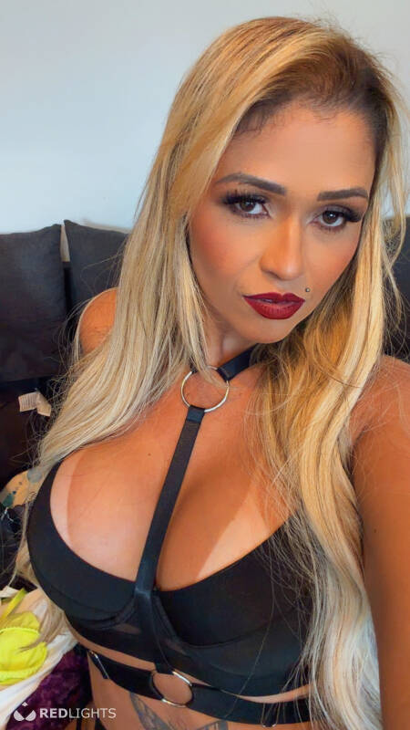 Anita Brasil (Foto)