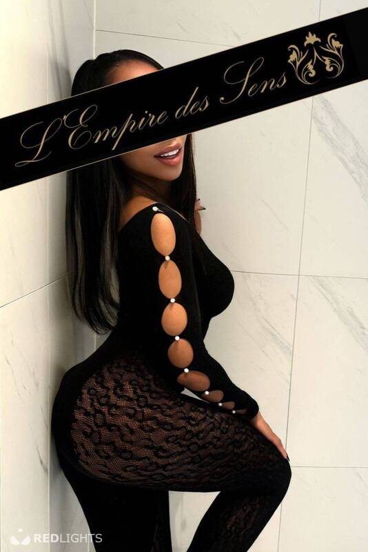 Lya L\'empire des sens (Foto)