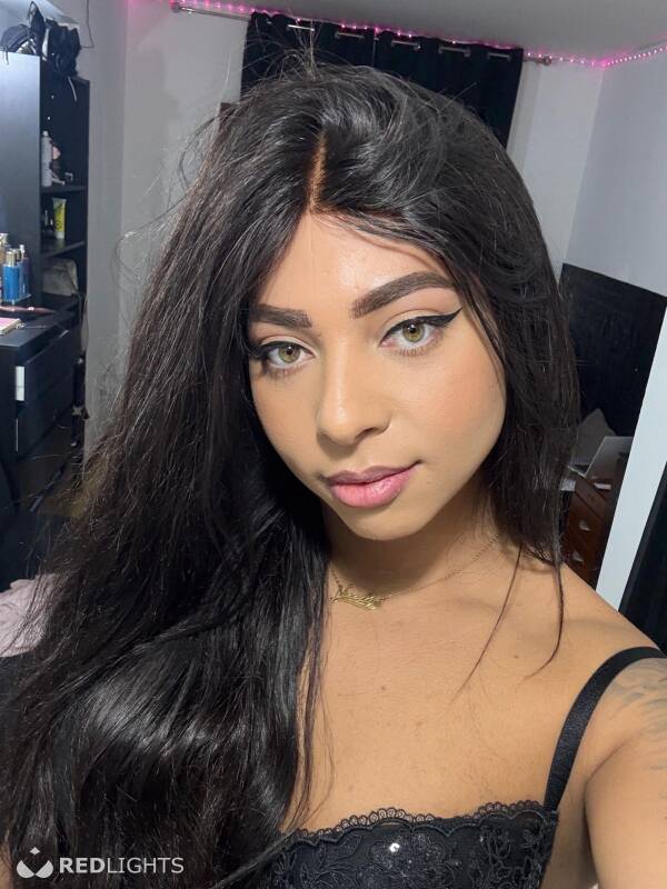 Nicolly lins (Foto)